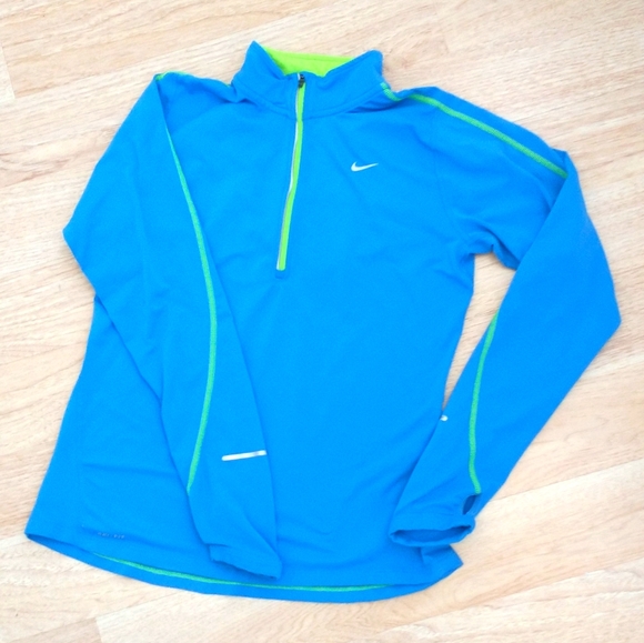 Nike Tops - Nike DRI- FIT long sleeve